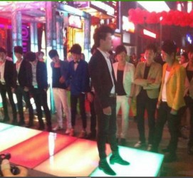 邳州深圳夜总会伴游模特雇用(深圳KTV模特雇用)