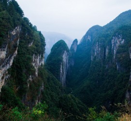 邳州伴游中国带你去湘西(湘西跟团旅游)