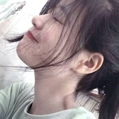 邳州伴游女生烟雨蒙蒙的资料