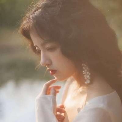 邳州伴游女生雷花蕊的资料
