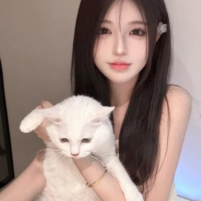 邳州伴游女生陈露晞的资料