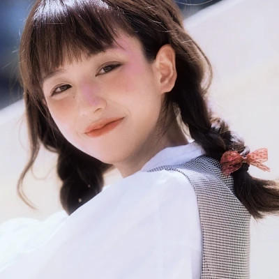 邳州伴游女生郑晓晴的资料