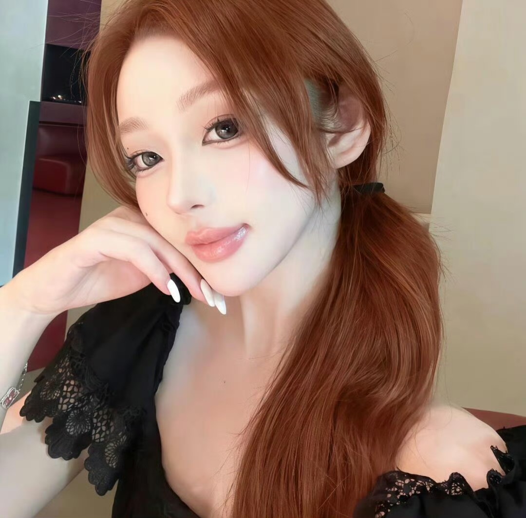 邳州伴游女生 | Victoria LiLI的资料